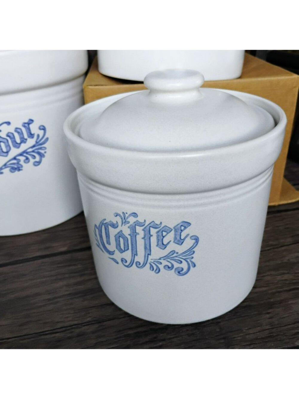 Pfaltzgraff Yorktowne Coffee Canister With Lid - Vintage Blue & White Stoneware